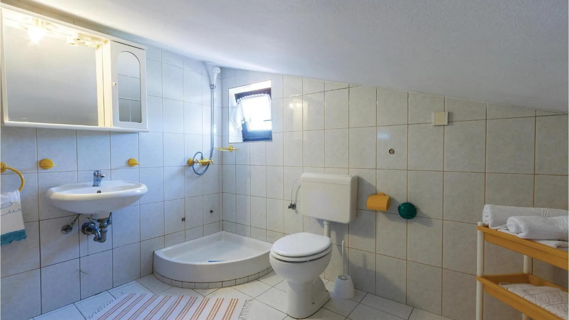 Stunning Apartment In Pula With 1 Bedrooms And Wifi